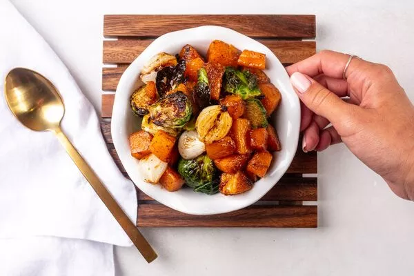 Web_Recipe_Description_Image-RoastedButternutSquashandBrusselsSproutAgrodolce09.jpeg