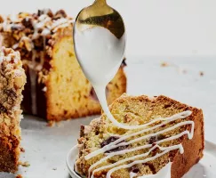 Hazelnut Crumble Cake